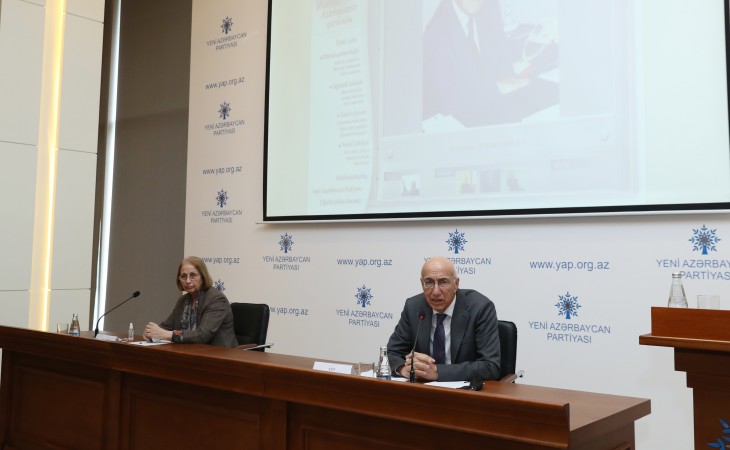 YAP Mərkəzi Aparatında “Xalqın inamının və etibarının təcəssümü” adlı konfrans keçirilib