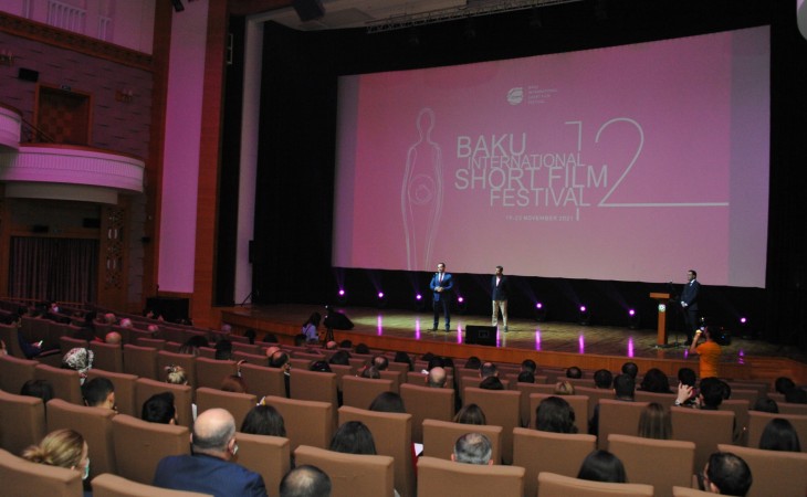 Bakıda Beynəlxalq Qısa Filmlər Festivalı başlayıb VİDEO