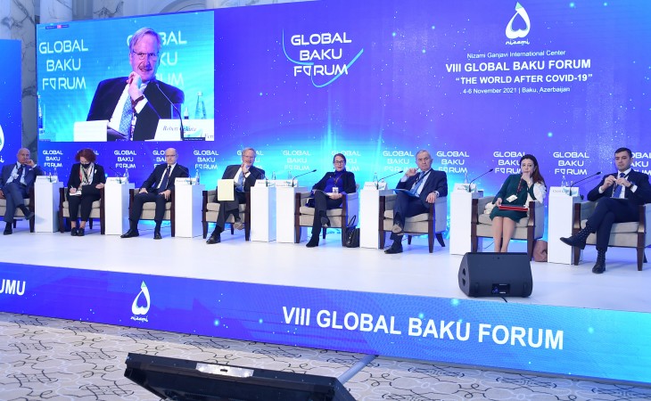 VIII Bakı Qlobal Forumu çərçivəsində qlobal iqlim dəyişiklikləri ilə mübarizəyə dair müzakirələr aparılıb