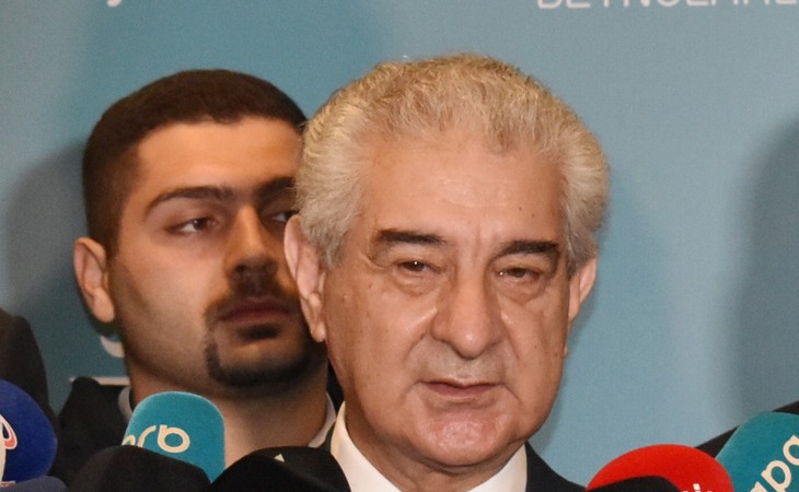 Əli Əhmədov: Bu forum Azərbaycan xalqının öz dahi şəxsiyyətlərinə olan ehtiramının nümunəsidir
