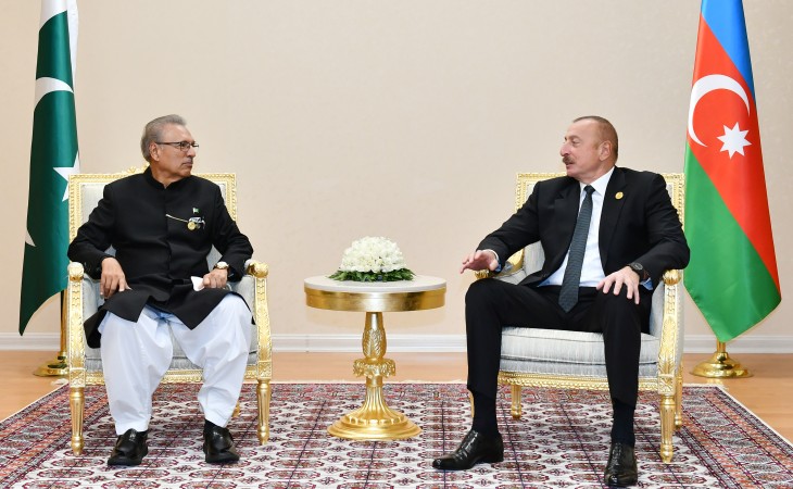 President Ilham Aliyev met with Pakistani President Arif Alvi