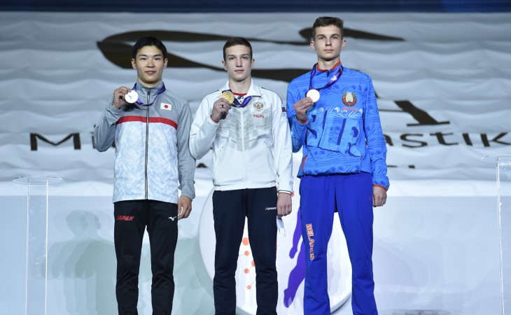 Rusiyalı gimnast Kirill Kozlov dünya yaş qrupları yarışlarında qızıl medal qazanıb