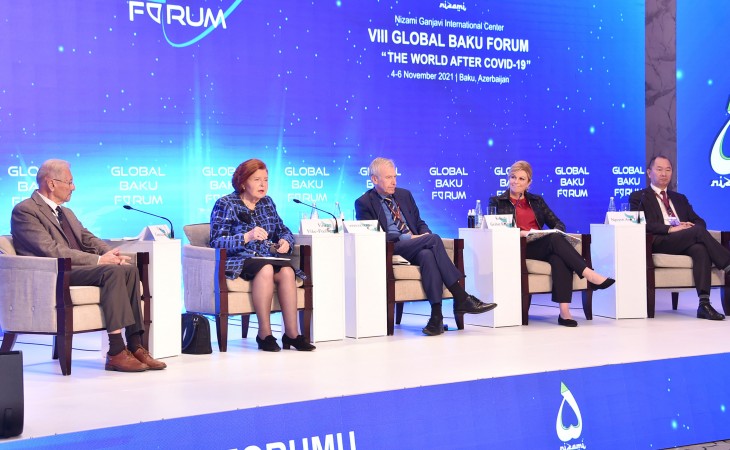 VIII Qlobal Bakı Forumunun sonuncu panel iclası “Qlobal arenada Avropa İttifaqının gələcəyi” mövzusuna həsr olunub