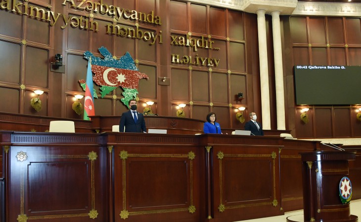 Milli Məclisdə 2022-ci ilin büdcə zərfinə daxil olan qanunlar üçüncü oxunuşda qəbul edilib