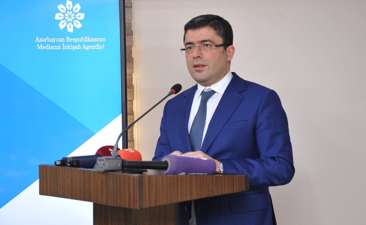 Əhməd İsmayılov: Jurnalistikaya marağı olan gənclərə yönəlmiş layihələr var