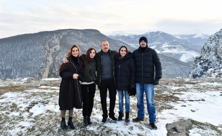 President Ilham Aliyev, First Lady Mehriban Aliyeva and family members visited Shusha city