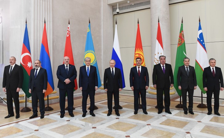 Informal meeting of CIS Heads of State was held in St. Petersburg