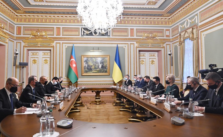 President of Azerbaijan Ilham Aliyev and President of Ukraine Volodymyr Zelenskyy held expanded meeting