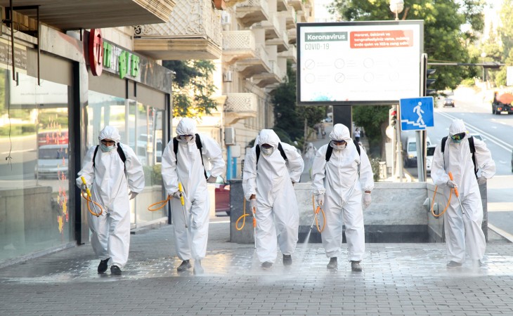 Paytaxt küçələri yenidən dezinfeksiya edilir