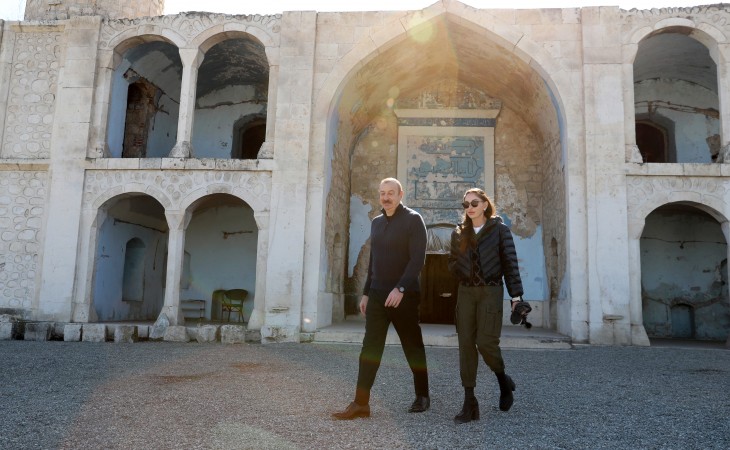President Ilham Aliyev and First Lady Mehriban Aliyeva viewed progress of restoration work at Aghdam Juma Mosque