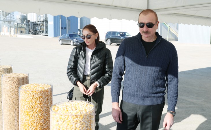President Ilham Aliyev and First Lady Mehriban Aliyeva viewed conditions created at Aghjabadi Grain Agropark