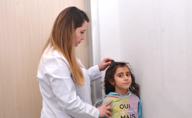 Hormon terapiyasından uşaqda hormon çatışmazlığı aşkar edildikdə istifadə olunur