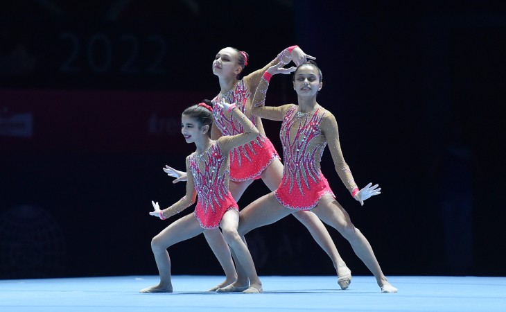 Akrobatika gimnastikası üzrə 27-ci Azərbaycan birinciliyi və Bakı çempionatı davam edir