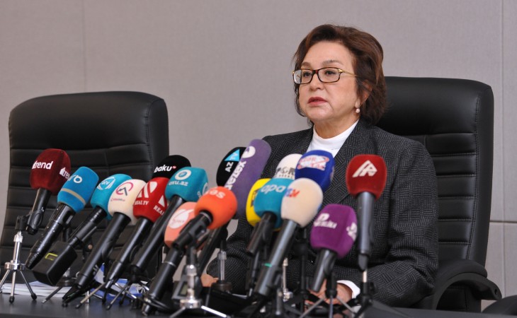 Qəbul imtahanında yeniliklər “Abituriyent” jurnalında əksini tapıb