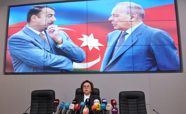 DİM-in Direktorlar Şurasının sədri Məleykə Abbaszadə mətbuat konfransı keçirib