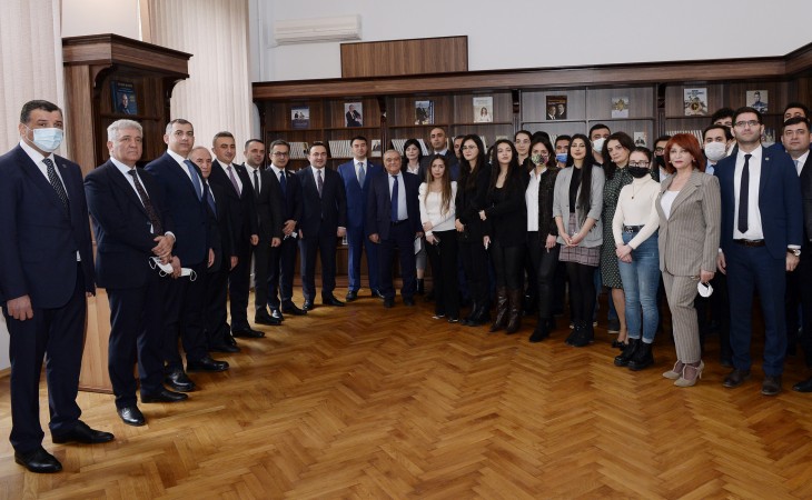 Dövlət İdarəçilik Akademiyasında “Hüquq ədəbiyyatı kitabxanası”nın açılış mərasimi keçirilib
