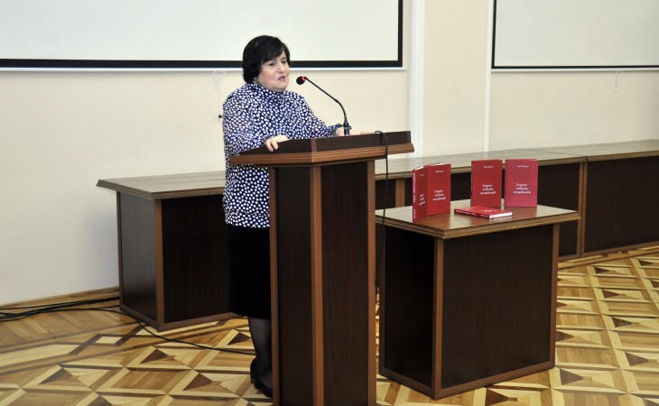 Tarix Muzeyində akademik Nailə Vəlixanlının yeni kitabı təqdim edilib
