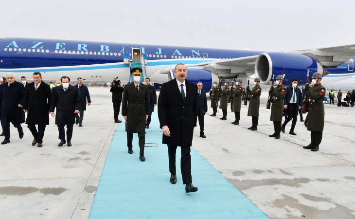 President Ilham Aliyev arrived in Turkiye for working visit