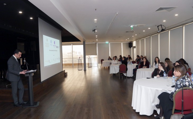 “Turizm sahəsində dual təhsil proqramı”nın perspektivləri müzakirə olunub