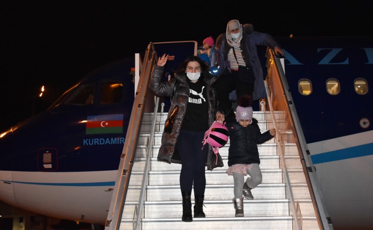 Ukraynadakı vəziyyətlə əlaqədar Azərbaycan vətəndaşlarının çarter reysi ilə növbəti təxliyəsi həyata keçirilib