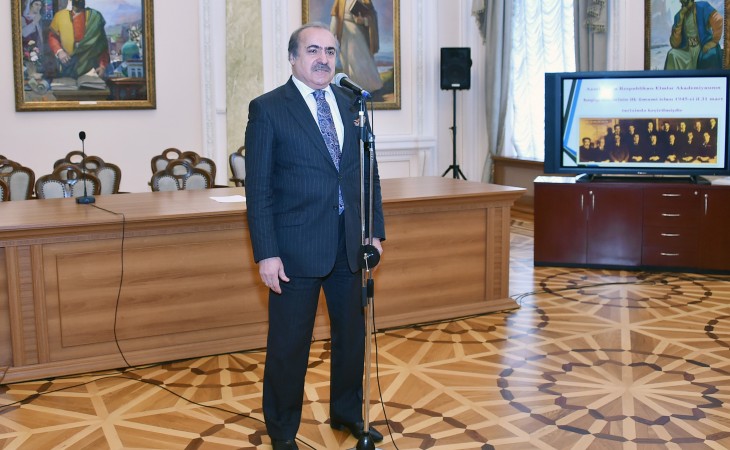 Ədəbiyyat Muzeyində elmi sessiya: Azərbaycan düşüncə mühitində elm və poeziyanın vəhdəti