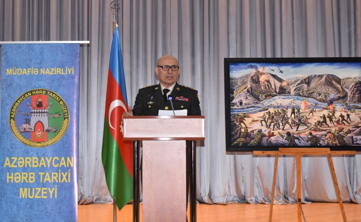 Silahlı Qüvvələrin Təlim və Tədris Mərkəzində “701 saylı hərbi hissə kəlbəcərlilərin xilasında” adlı tədbir keçirilib