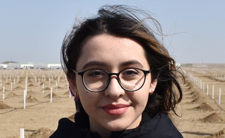 Ağacəkmə kampaniyasında iştirak edən könüllü: Bu gərəkli işdə pay sahibi olduğuma görə sevinirəm