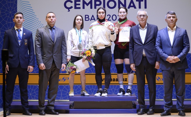 Ağırlıqqaldırma üzrə Azərbaycan çempionatının açılış mərasimi olub