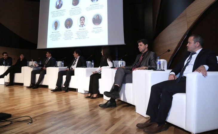 Beynəlxalq Abidələr və Tarixi Yerlər Gününə həsr olunmuş forum panel iclaslarla davam edib