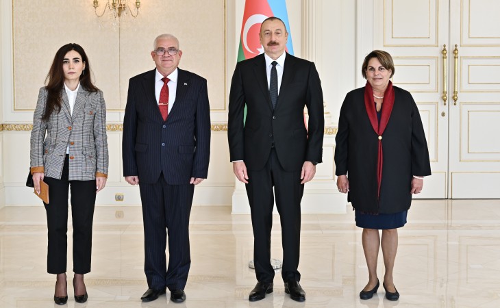 President Ilham Aliyev received credentials of incoming ambassador of Cuba