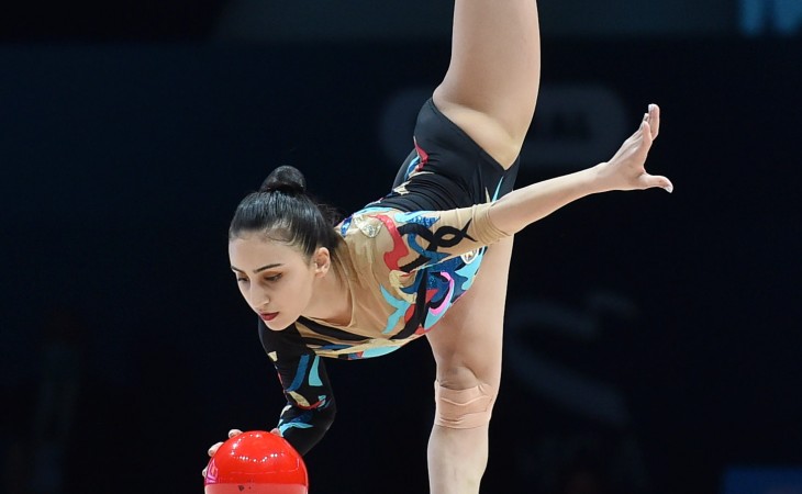 Gimnastımız Arzu Cəlilova Bakıda keçirilən dünya kuboku yarışlarında uğurlu çıxışını davam etdirir
