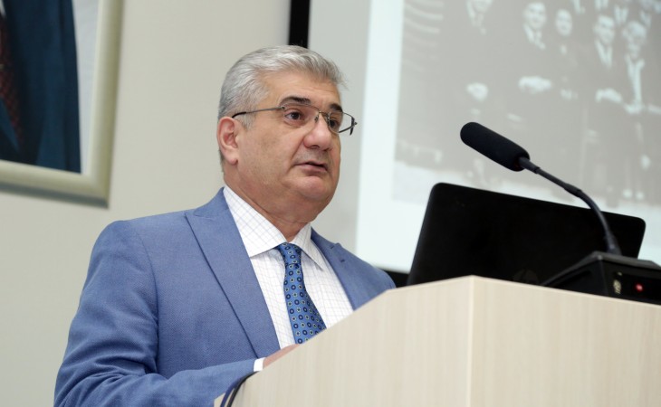 Akademik Mirməmməd Cavadzadənin 95 illiyinə həsr olunan elmi-praktik konfrans keçirilib