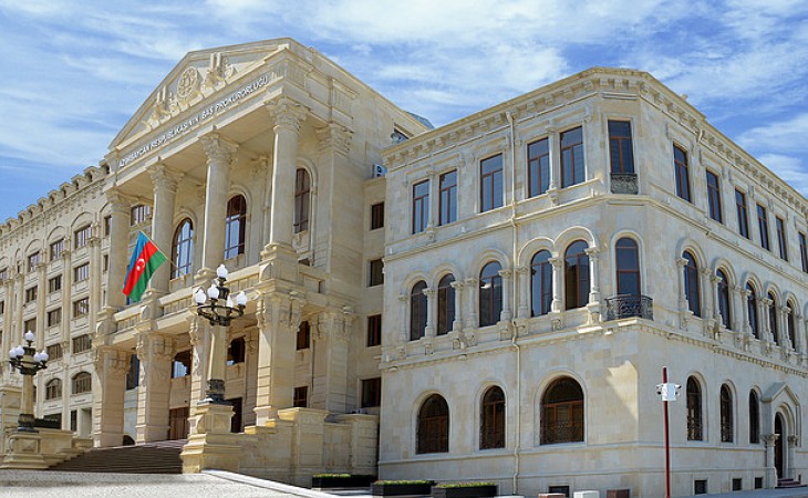 Prokurorluq işçilərinin peşə hazırlığı səviyyəsinin yüksəldilməsi daim diqqət mərkəzində saxlanılır