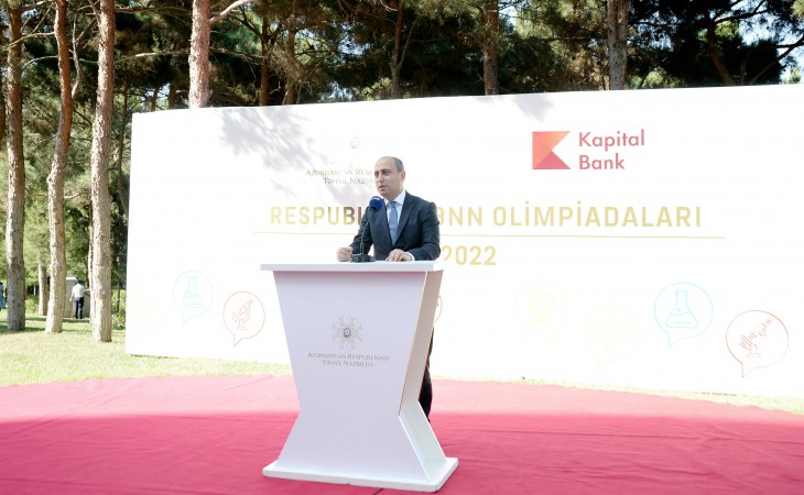 Respublika fənn olimpiadalarının qalibləri mükafatlandırılıb