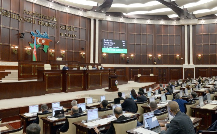 Azərbaycan ilə Litva arasında beynəlxalq avtomobil daşımaları haqqında Saziş təsdiqlənib
