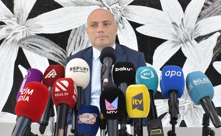 Mədəniyyət naziri Anar Kərimov Milli Mətbuat Günü münasibətilə media nümayəndələri ilə görüşüb