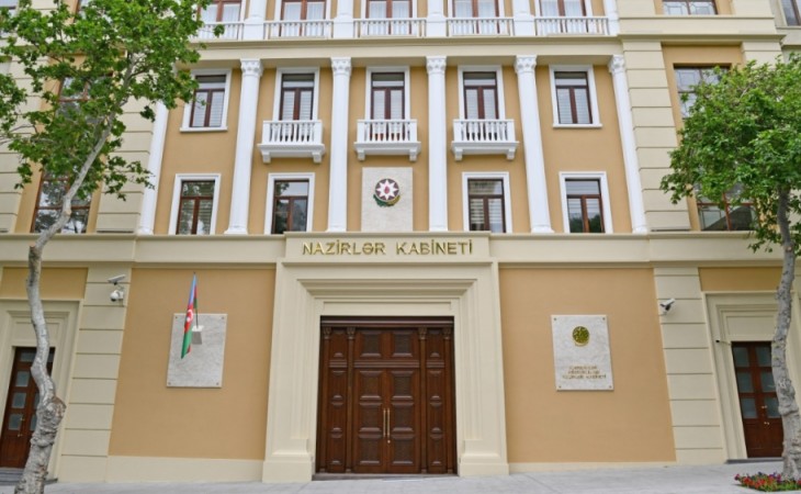 Nazirlər Kabineti xüsusi karantin rejimi tətbiq olunan şəhər və rayonlarda birdəfəlik ödəmənin verilməsi haqqında Qərar qəbul edib