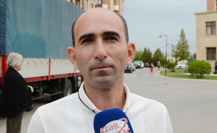 Ağalıya köçən kənd sakini: Bu gözəl gün münasibətilə xalqımızı təbrik edirəm