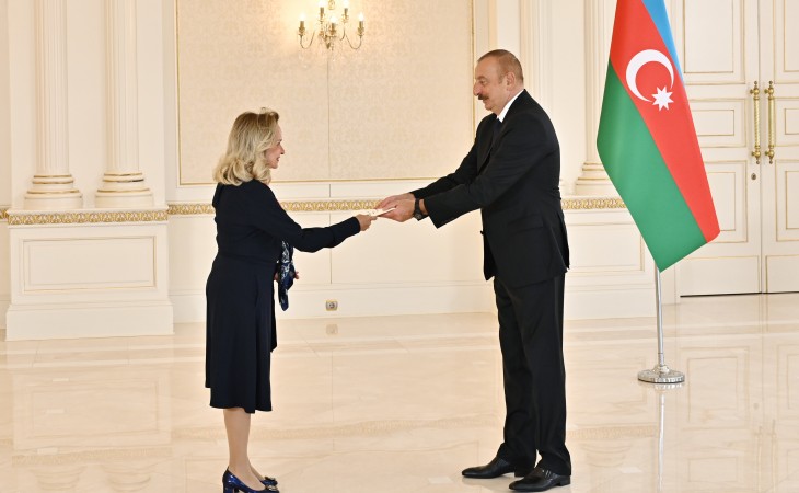 President Ilham Aliyev accepted credentials of incoming ambassador of Panama