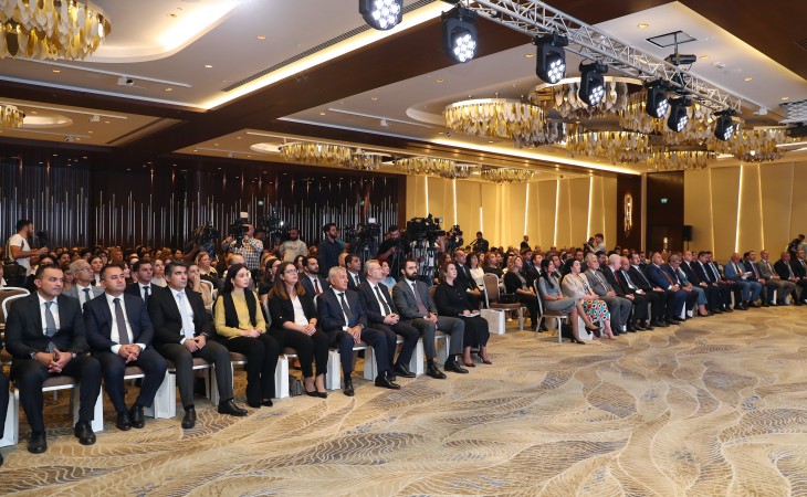 Bakı şəhəri təhsil işçilərinin sentyabr konfransı keçirilib