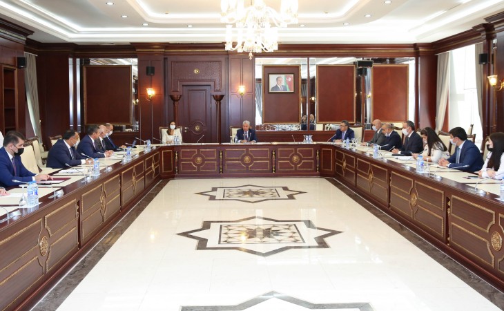 Milli Məclisin İctimai birliklər və dini qurumlar komitəsinin iclasında üç məsələ müzakirə olunub