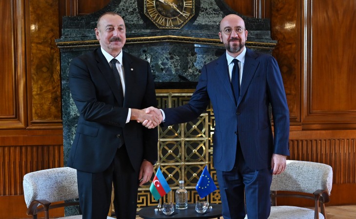 President Ilham Aliyev met with President of European Council in Prague