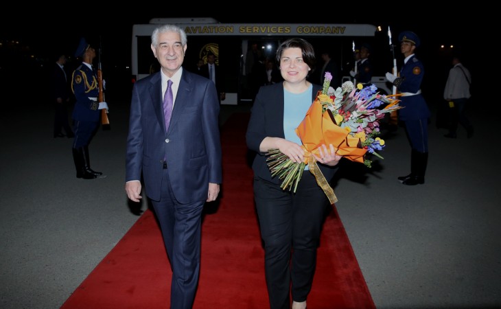 Moldovan PM arrives in Azerbaijan for official visit