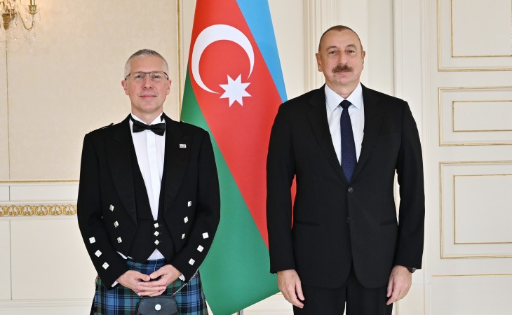 President Ilham Aliyev received credentials of incoming ambassador of UK