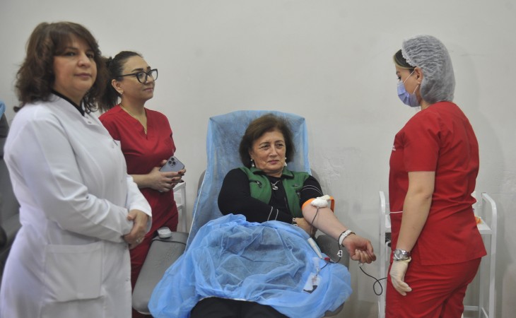 Azərbaycan və Türkiyə Qırmızı Aypara cəmiyyətlərinin birgə təşkilatçılığı ilə qanvermə aksiyası keçirilib
