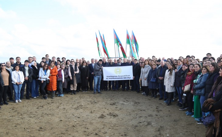 Konstitusiya Günündə Ali Məhkəmənin yaradılmasının 100 illiyinə həsr olunan ağacəkmə aksiyası keçirilib