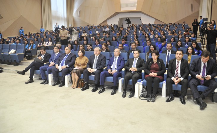 Bakıda “Media savadlılığı” konfransı keçirildi