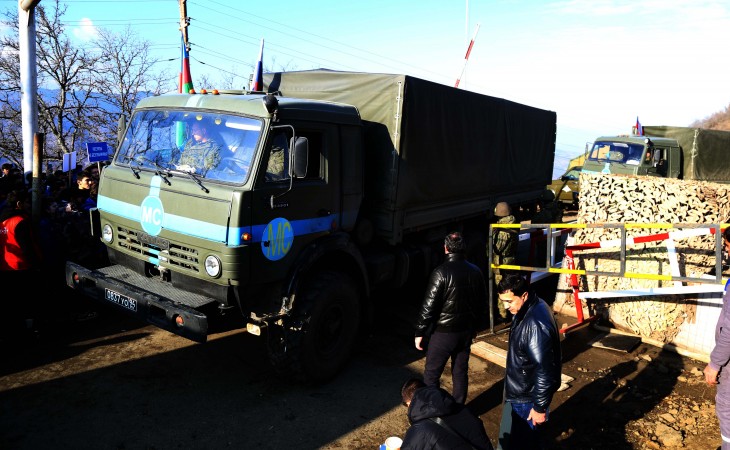 Rusiya sülhməramlılarına məxsus üç təminat avtomobili Laçın-Xankəndi yolundan maneəsiz keçib