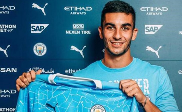 Manchester City clinch signing of Ferran Torres