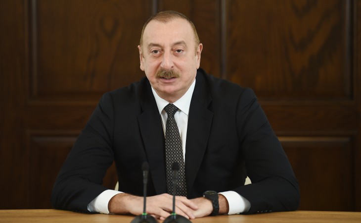 Президент Азербайджана: Ни в коем случае нельзя отступать даже перед теми, кто превосходит тебя по силе